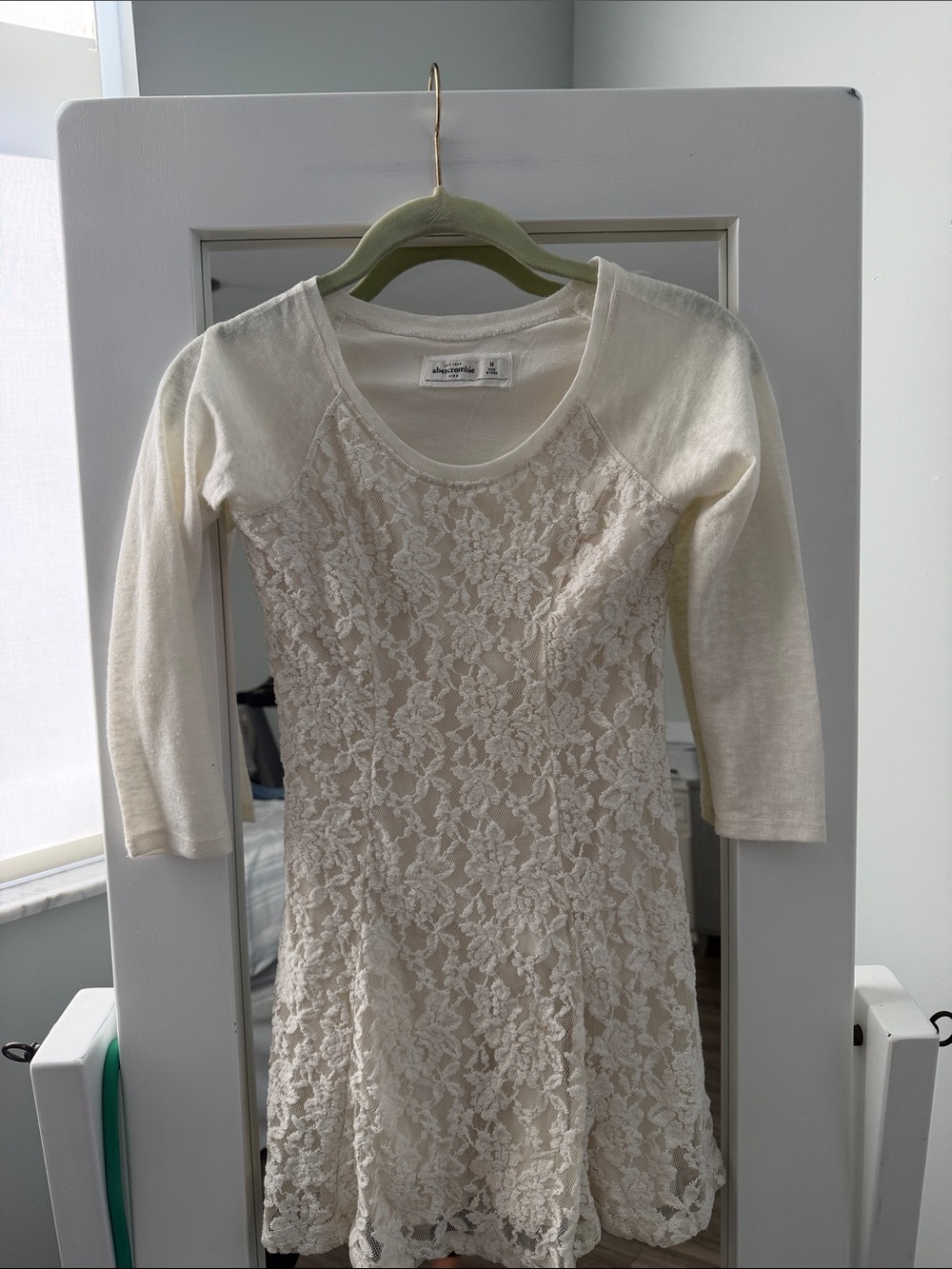 Abercrombie & Fitch kids dress Ivory Lace Floral Tee